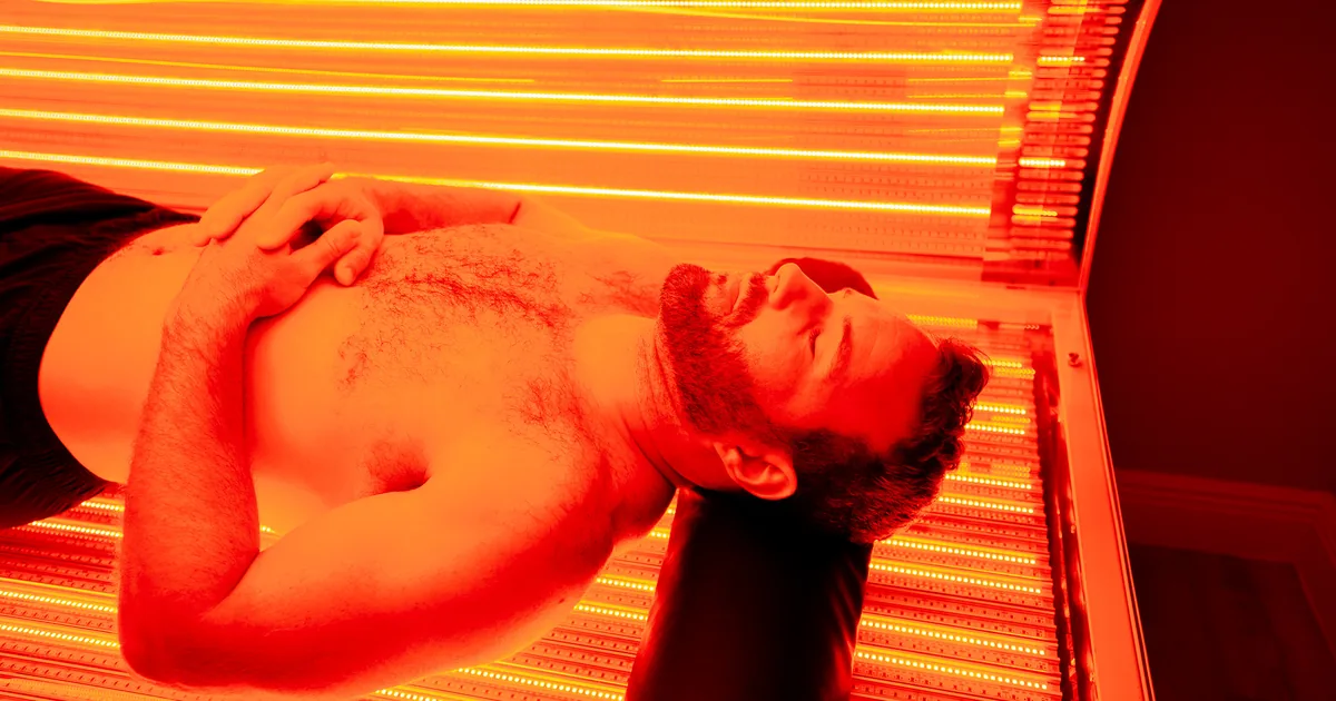 Red light therapy routine planning at iCRYO Highland Village