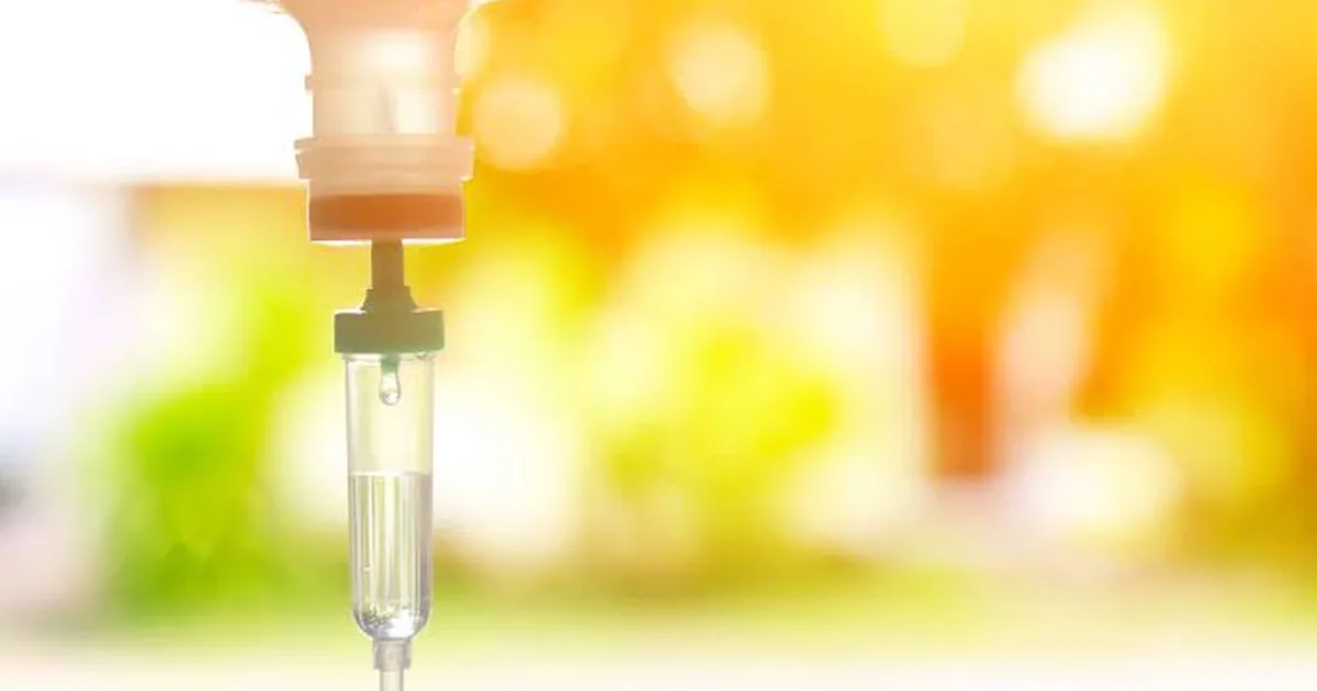 IV vitamin C infusion compared with oral vitamin C tablets at iCRYO Highland Village